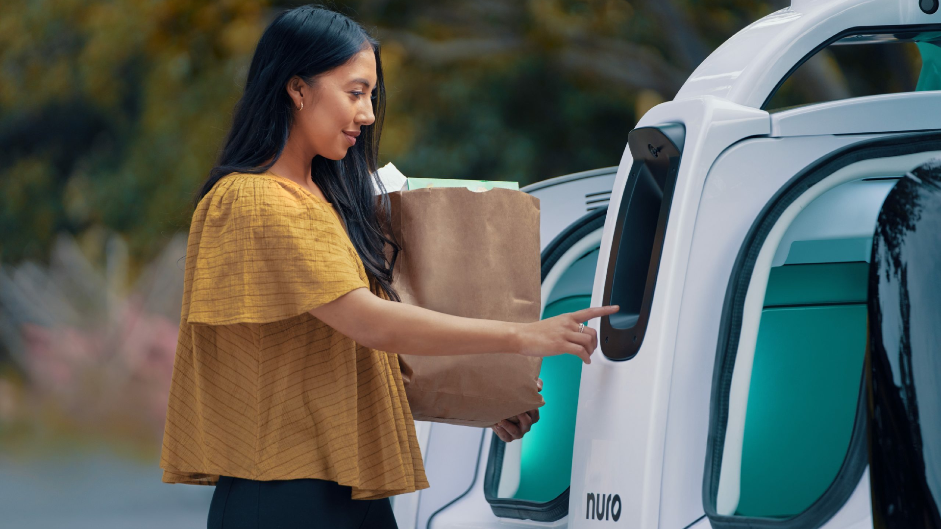 R2 by Nuro Wins World Future Awards as Best Self-Driving Delivery Vehicle